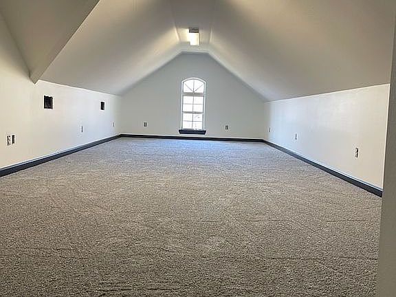 Upstairs bonus room 