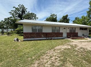 300 SE Defender Dr, Lake City, FL 32025