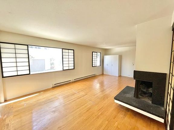 4th image of 90 Alta St APT 1