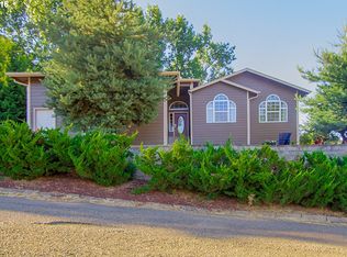 185 Heritage Loop, Roseburg, OR 97471