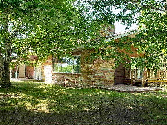 3rd image of 3921 County Road 612 NE