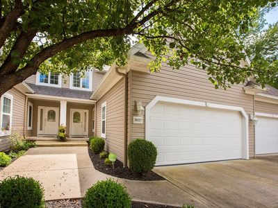 30257 Center Ridge Rd #8, Westlake, OH, 44145