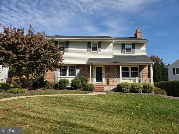806 Chestnut Glen Garth, Towson, MD 21204