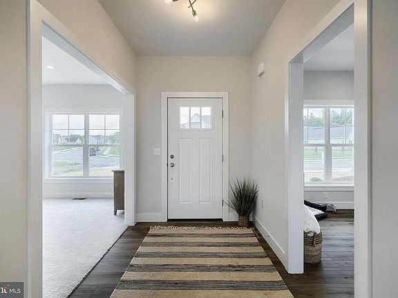 4th image of 128 Forge Dr