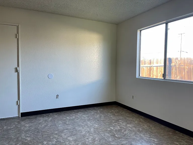 3469 Alta Mesa Dr — Photo 31