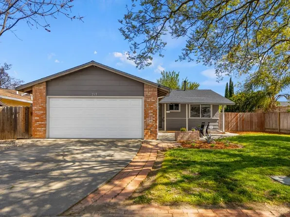 217 Trinity St, Woodland, CA 95695
