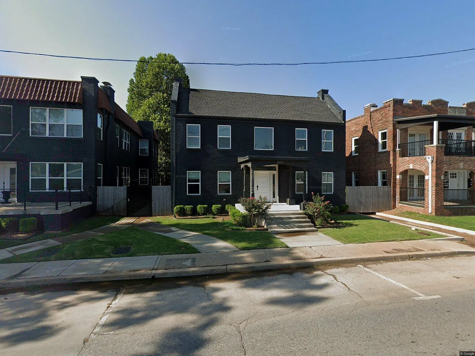 1 bed, 925 sqft, $1,525 — Photo 2