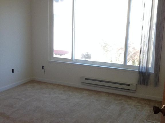 4th image of 1266 17th Ave APT 5
