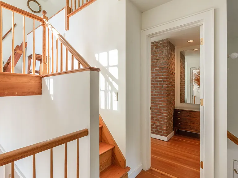 143 Millstone Rd — Photo 10