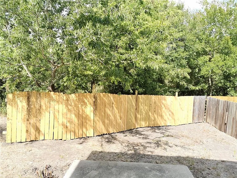 12100 Briarcreek Loop — Photo 14