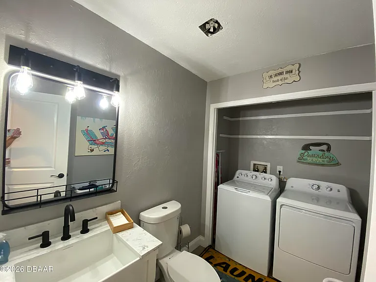 1031 Club House Blvd — Photo 35