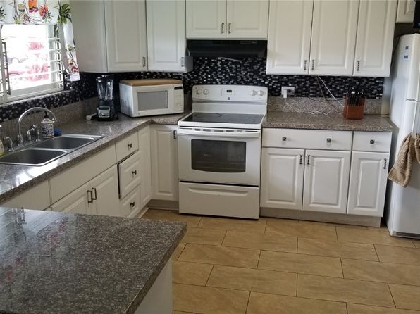36 Ilima St, Wahiawa, HI 96786