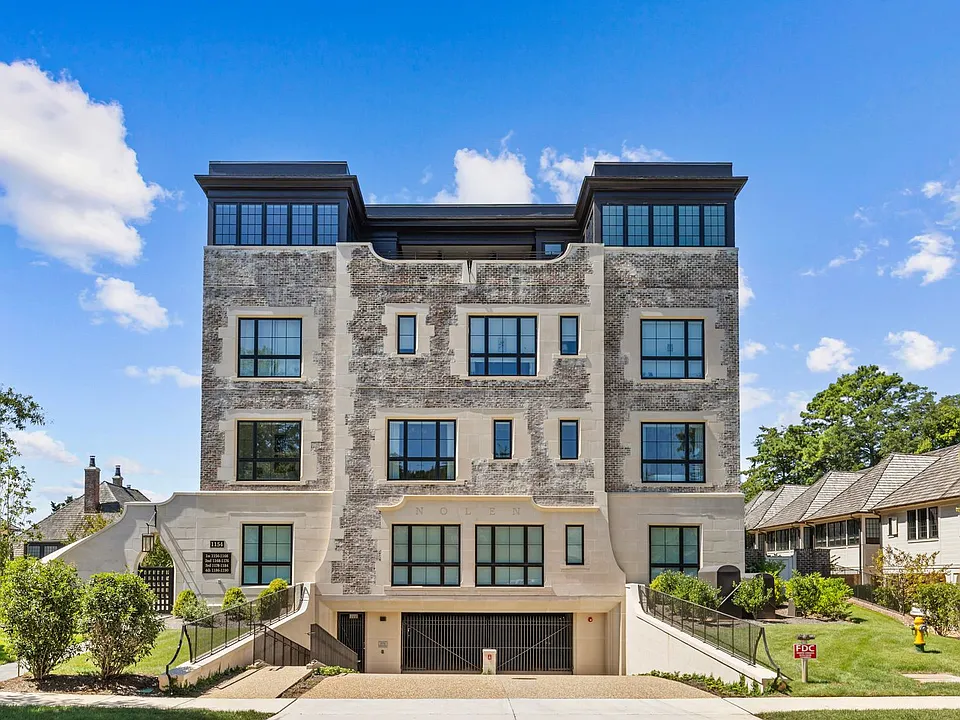 1172 Queens Rd #8