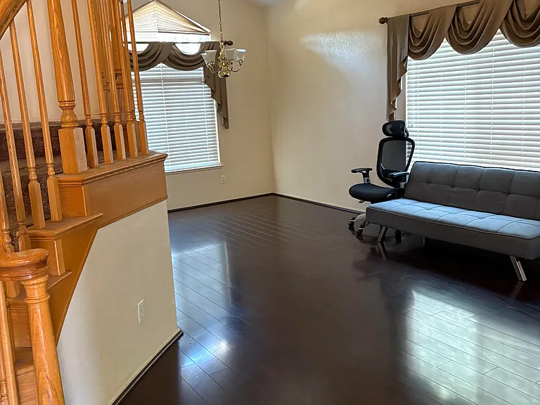 5057 Trojan Ct — Photo 11