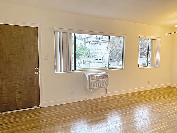 2nd image of 358 Shults St #14