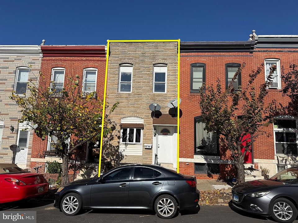 1st image of 3236 E Lombard St