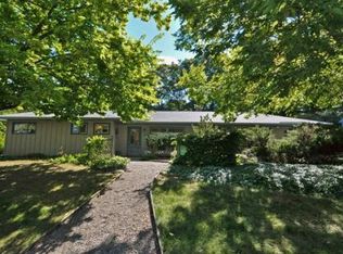 15 Irving Rd, Natick, MA 01760