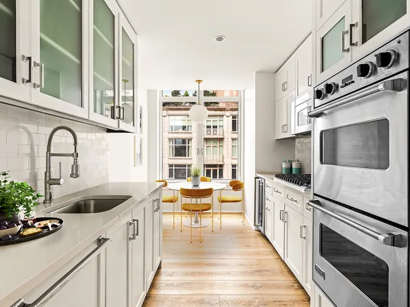 205 West 76th Street image 4 of 16