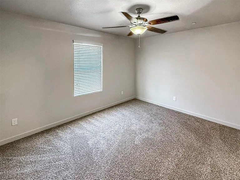 10535 Mills Rd #4B — Photo 16
