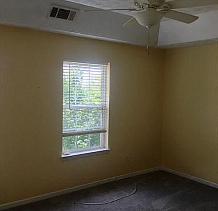 91 TR bedroom