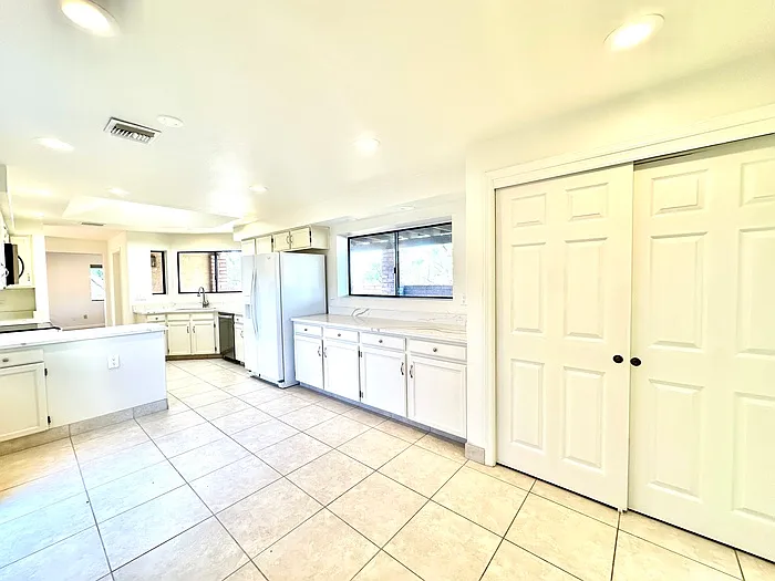 4100 E Pontatoc Canyon Dr — Photo 7