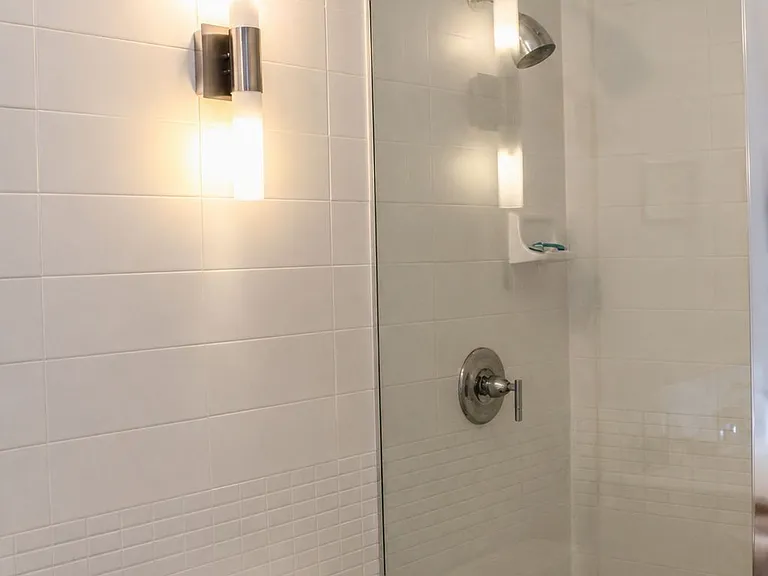 120 Homewood Ave #512 — Photo 8
