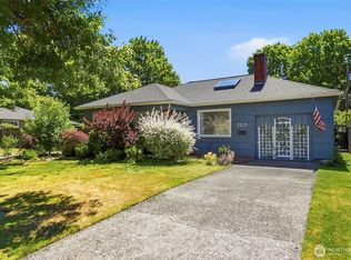 2219 Washington Way, Longview, WA 98632