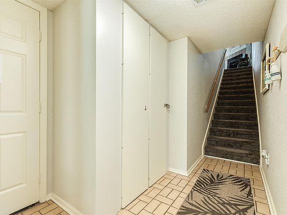 5th image of 11 Dana Dr #H