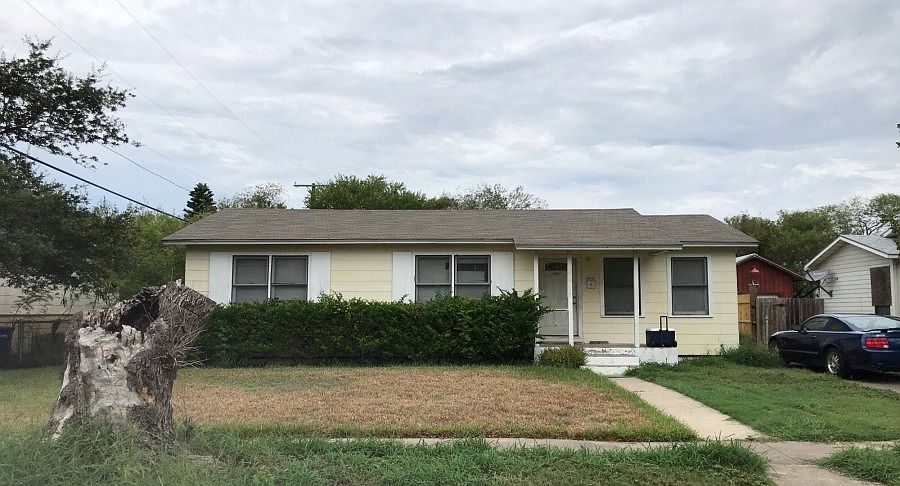 1st image of 4921 Dodd Dr