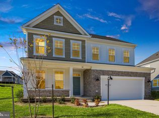 38 N Windsong Ct, Fishersville, VA 22939