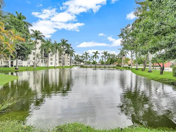 6195 Rock Island Road #209, Tamarac, FL 33319