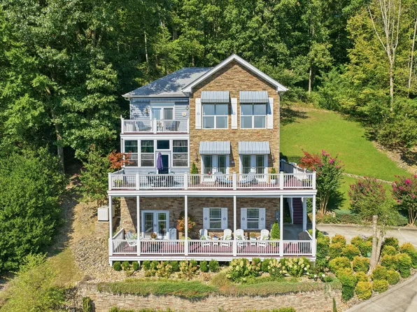 255 Nadia Ln, Smithville, TN 37166