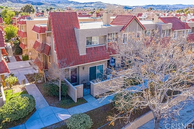 1st image of 17906 River Cir APT 1
