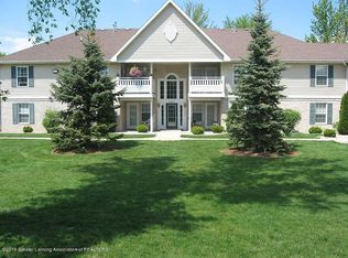 4460 Cricket Ridge Dr APT 201, Holt, MI 48842