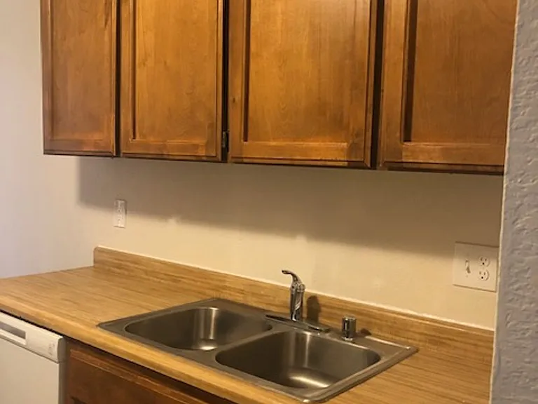 3330 E Dakota Ave — Photo 6