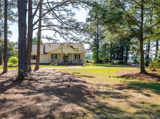 6346 Dunn Rd, Roseboro, NC 28382