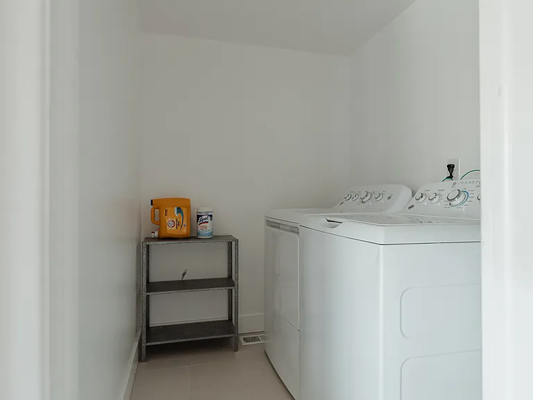 12572 E Bates Cir — Photo 21