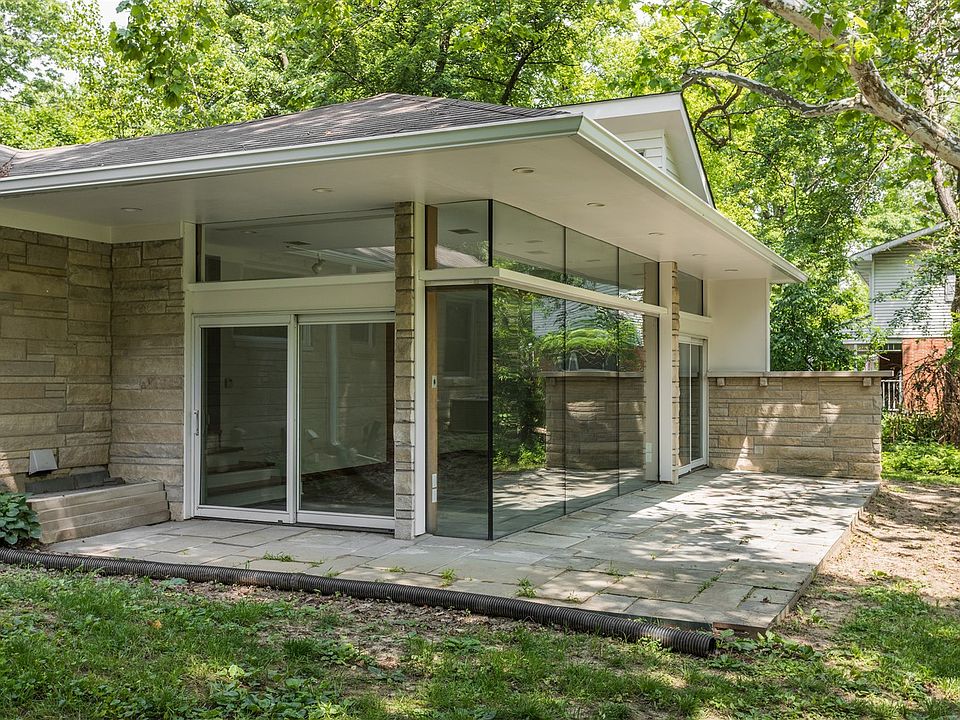 Sunroom with heated floors