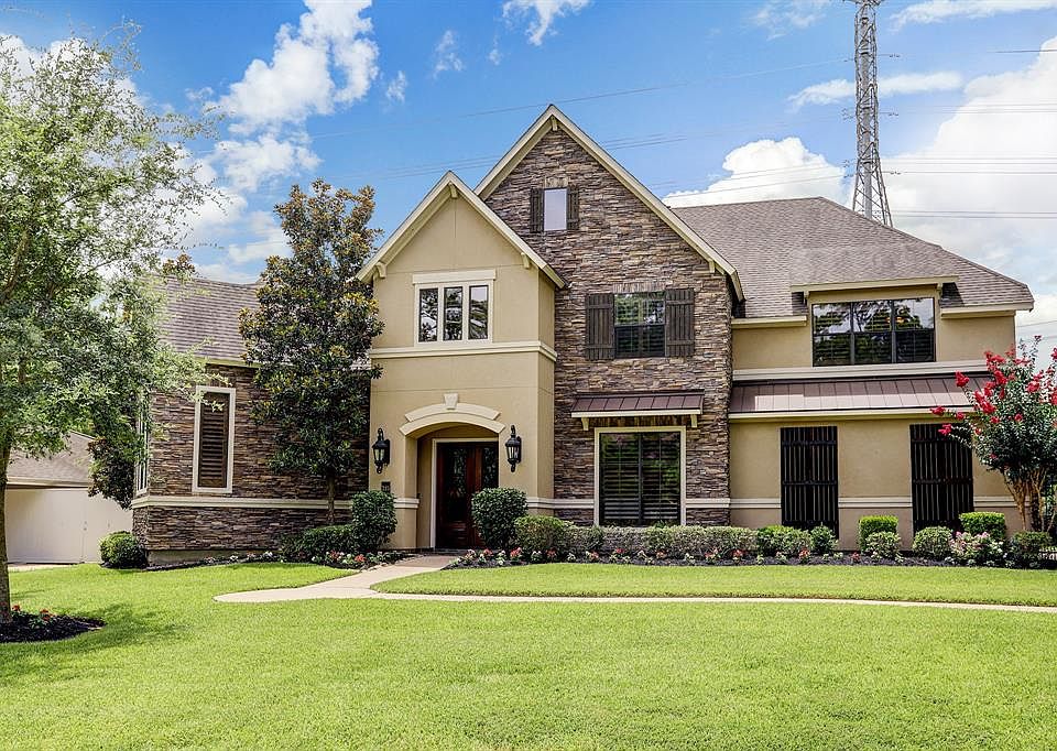 1st image of 315 W Gaywood Dr