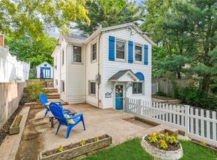 21 Flushing Rd, Sound Beach, NY 11789