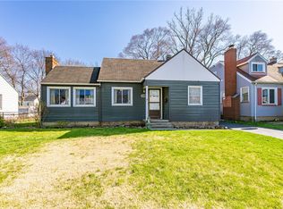 251 Leonard Rd, Rochester, NY 14616