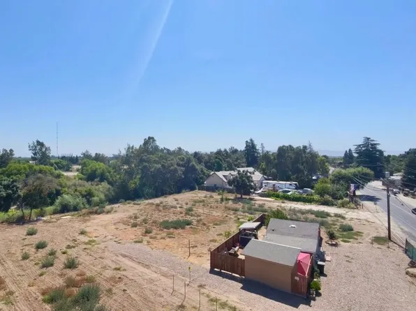 Paradise Rd, Modesto, CA 95351