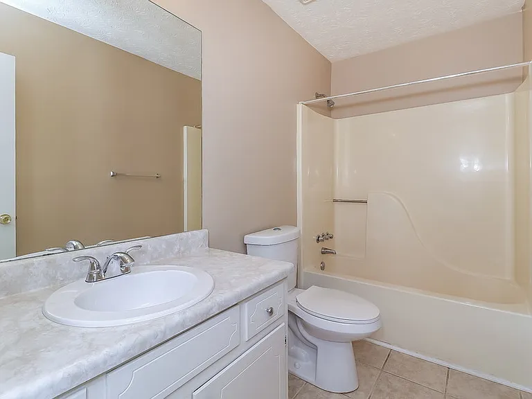 3935 Willowmeade Dr — Photo 26