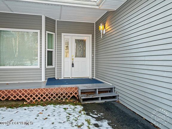 5th image of 4570 W Yundt Dr
