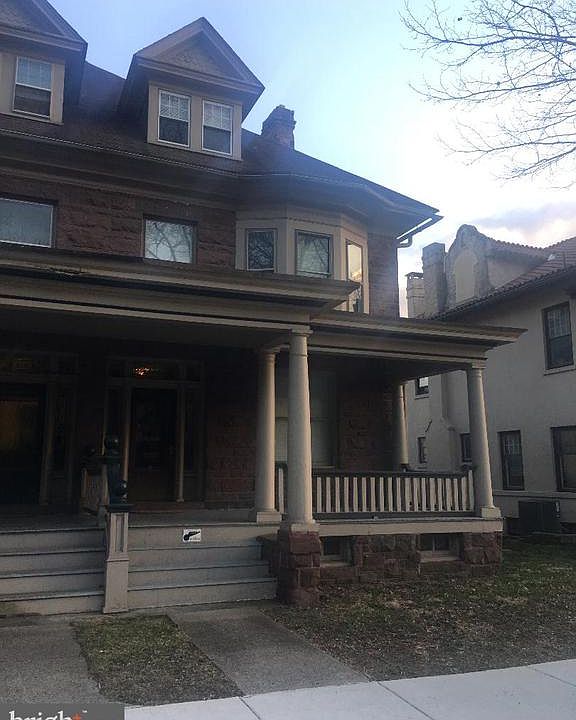 2nd image of 808 High St