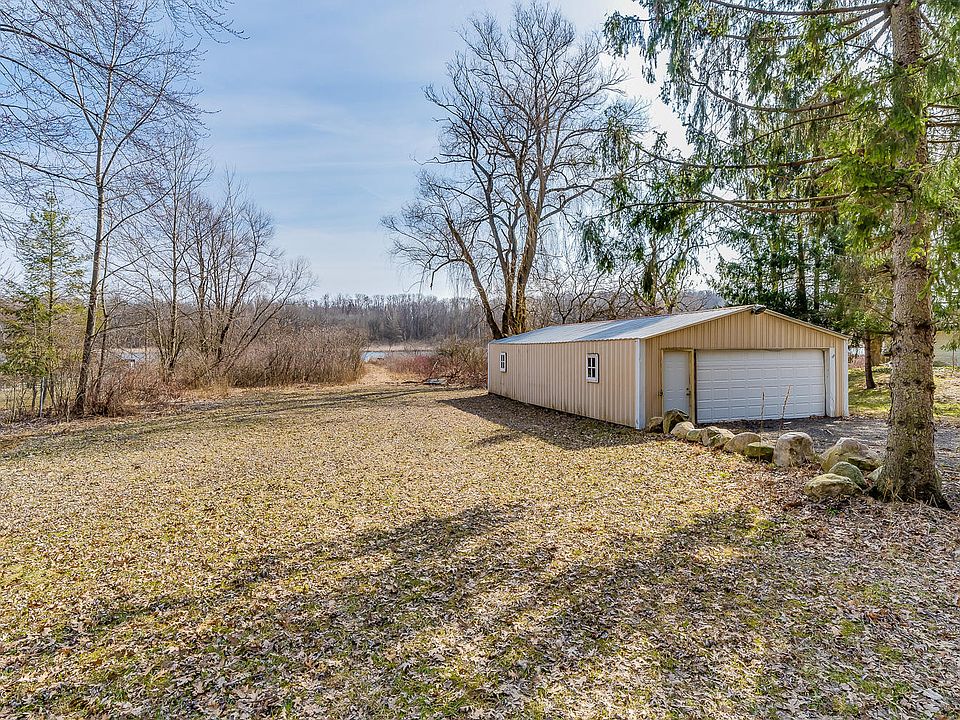 1st image of 66842 Carter Lake Dr