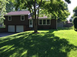 2008 Rhonda Rd, Excelsior Springs, MO 64024