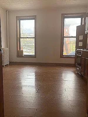 1st image of 347 E 6th St APT 2A