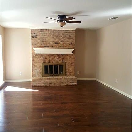 4th image of 7832 Standley St