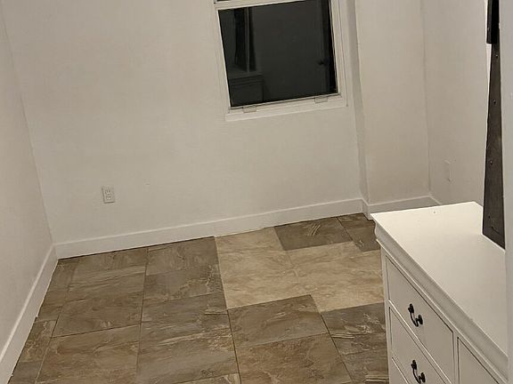 4th image of 1015 S 1st Ave Unit Adu